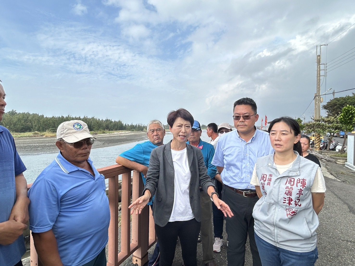 陳亭妃緊急會勘颱風災情，全力爭取蚵農補助