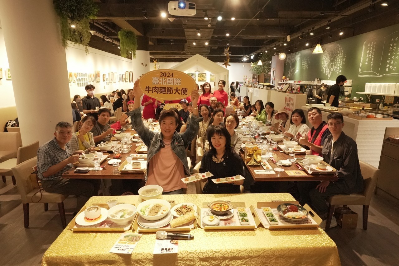 陳鴻帶路「跟著牛肉麵去旅行」！品味台北地道美食與歷史文化的雙重饗宴