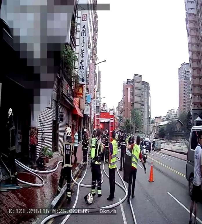 桃園莊敬路店家火警 抽風管起火幸無人傷亡 19 S 22978573
