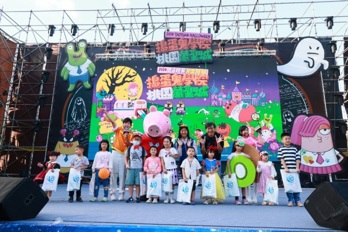 搗蛋不停歇!桃園萬聖城延長到「這天」閉幕 精彩表演輪番上陣 80 R6 0500