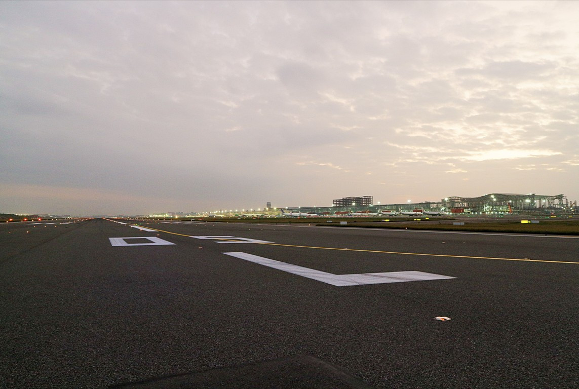 桃園國際機場05L跑道。（圖／桃園國際機場股份有限公司）