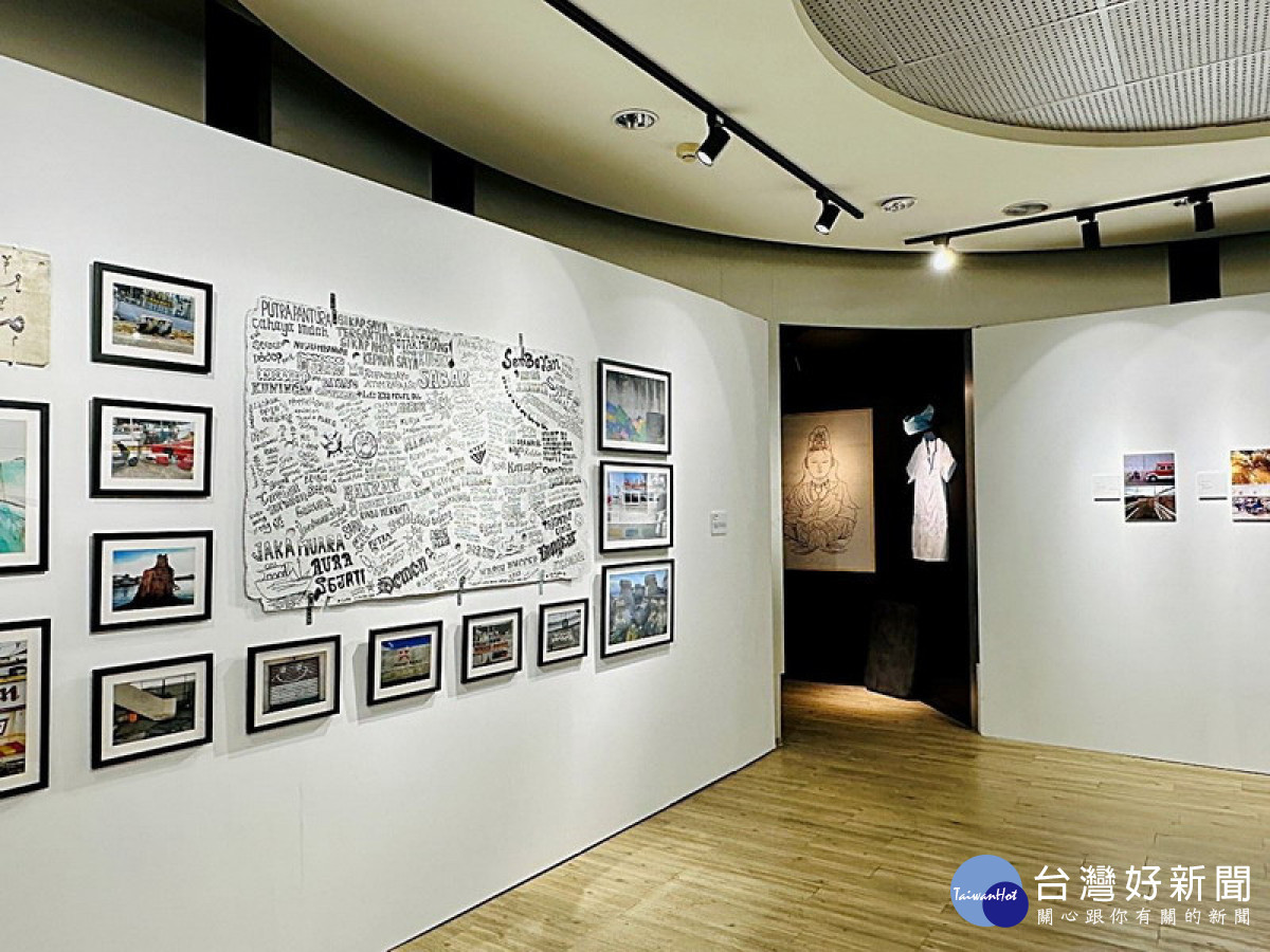 ▲《捲入裝配：全球工廠在台灣與美墨邊境》特展在高雄市勞工博物館1樓展出。