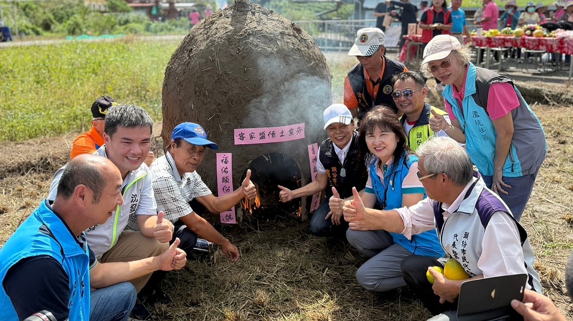 苗栗頭份市客家情土窯情20年囉! 邀您11/24體驗結窯焢蕃薯