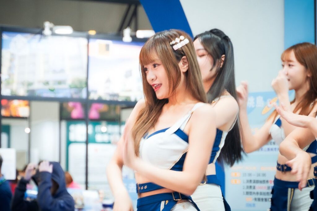 FUBON ANGELS人氣啦啦隊開幕表演