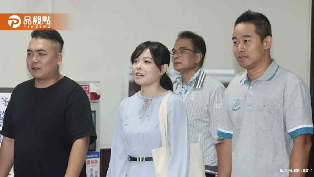 貪污案二審開庭 高虹安淺藍色洋裝微笑出庭