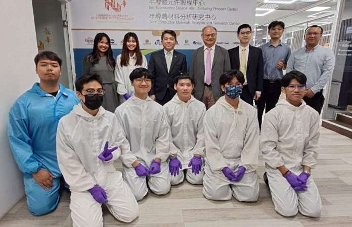 龍華科大致力提升學子專業實務技能 泰國駐台代表肯定辦學成果 21 泰國駐台代表參訪龍華科大 肯定學校產學成果與實作能量 4