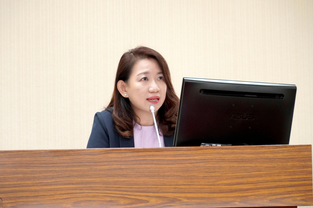 麥玉珍指綠委越南語發音不準 羅美玲:語言是溝通橋樑、非分割彼此 256 麥玉珍指綠委越南語發音不準 羅美玲:語言是溝通橋樑、非分割彼此 255