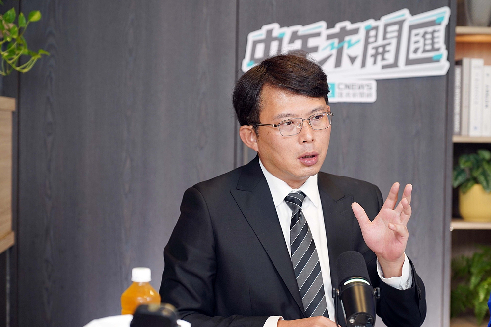中午來開匯/台鹽綠能陳啟昱涉光電弊案 黃國昌:民進黨啃食國家資源 276 中午來開匯/台鹽綠能陳啟昱涉光電弊案 黃國昌:民進黨啃食國家資源 275