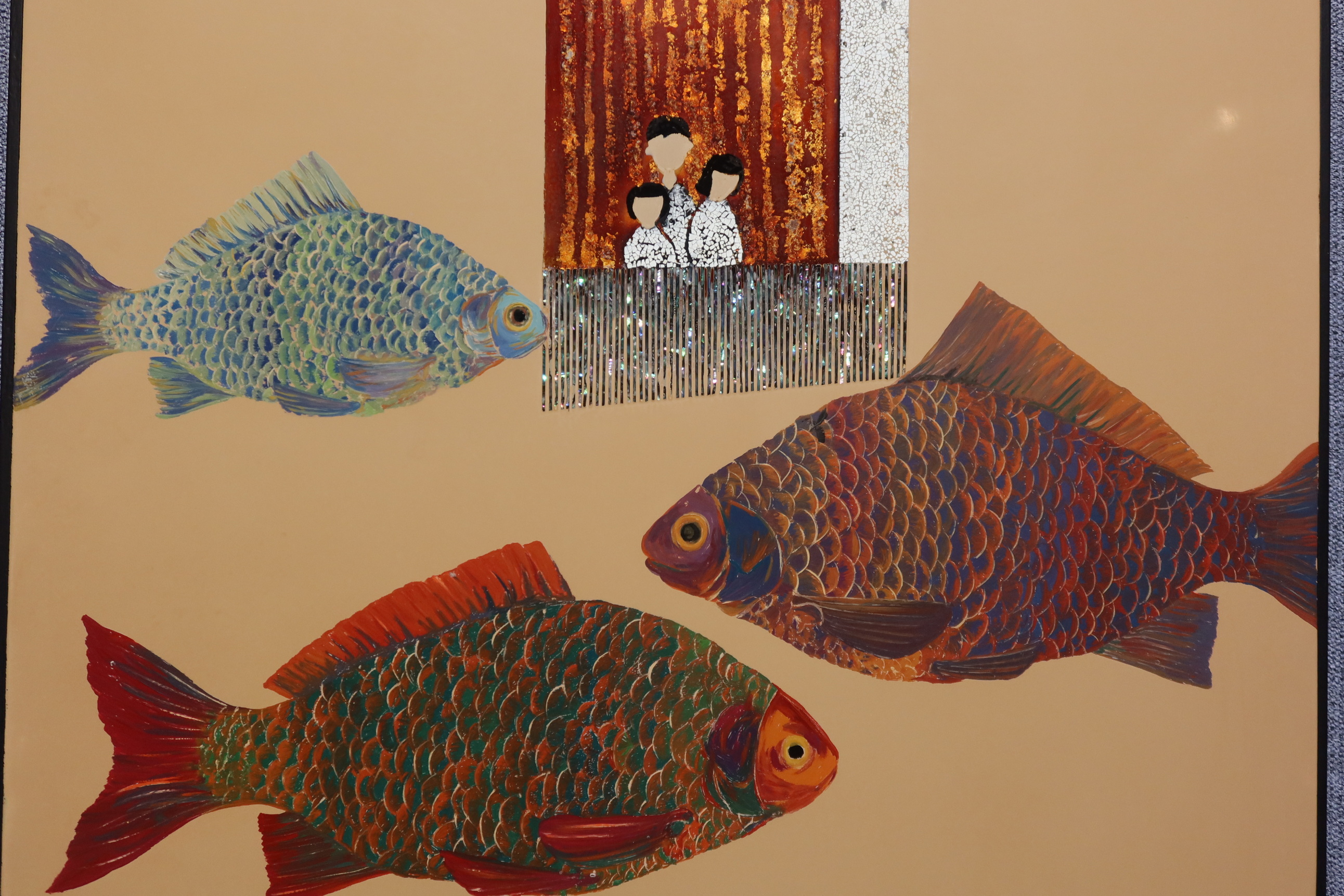 ▲國立彰化生活美學館舉辦「漆畝田—貓羅溪草桼畫會會員聯展」，歡迎來感受天然漆畫所帶來的藝術魅力。（記者張溎壕攝）
