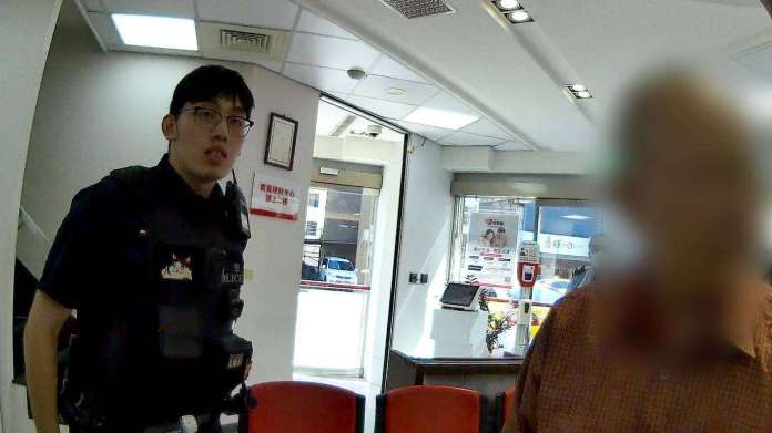 他要匯款20萬買黃金 八德警苦勸打消念頭 20 693767 0