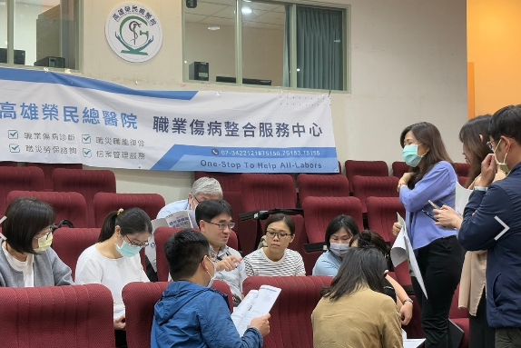 ▲圖:高雄榮民總醫院舉辦「2024年度職業傷病防治與保護宣導會」( 記者李堂安翻攝)