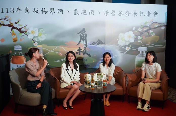 「女力講座」展現桃園女性創作者風采 角板系列產品注入新生命 22 S 15802403 0