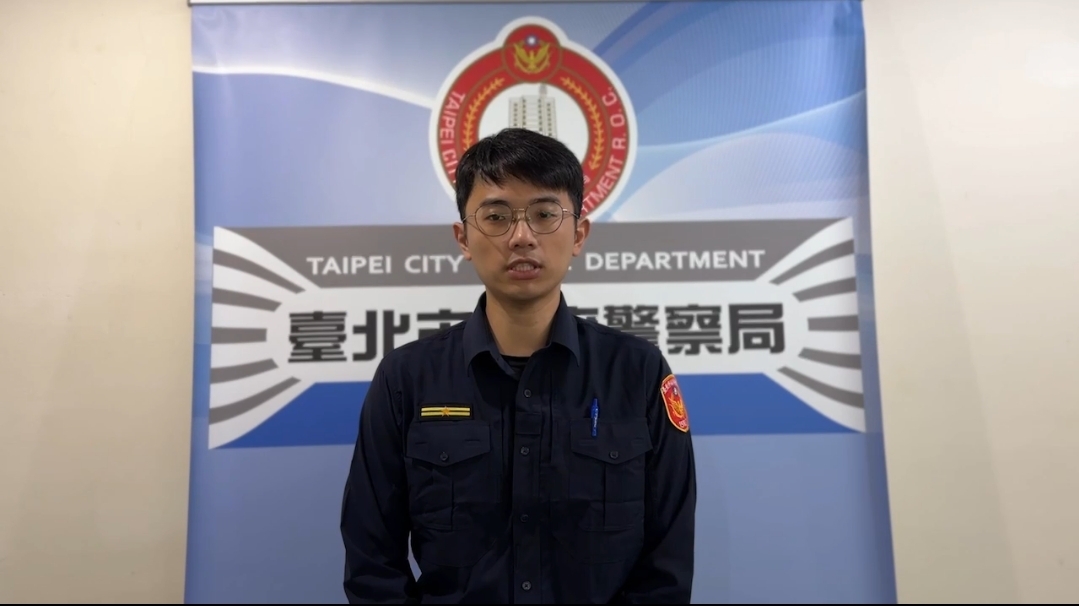 復興派出所所長陳俊諺提醒市民，應隨時保持警覺，注意周遭動態，如遇異常情形可立即撥打110或就近向警方報案。（記者 黃荷琇翻攝）