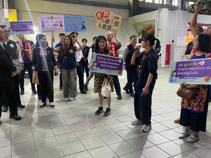 桃檢前進火車站宣導防詐觀念 守護新住民、移工財產安全 15 S 117276755 0