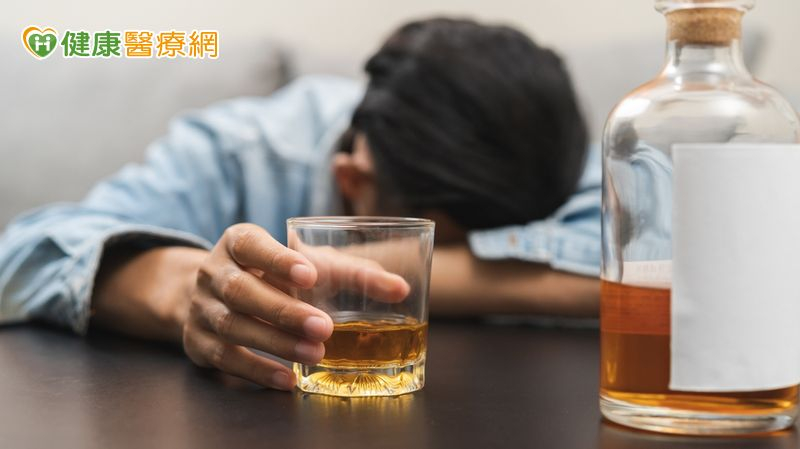 頭頸癌與心血管疾病相關? 「預先風險評估」助40歲男控共病