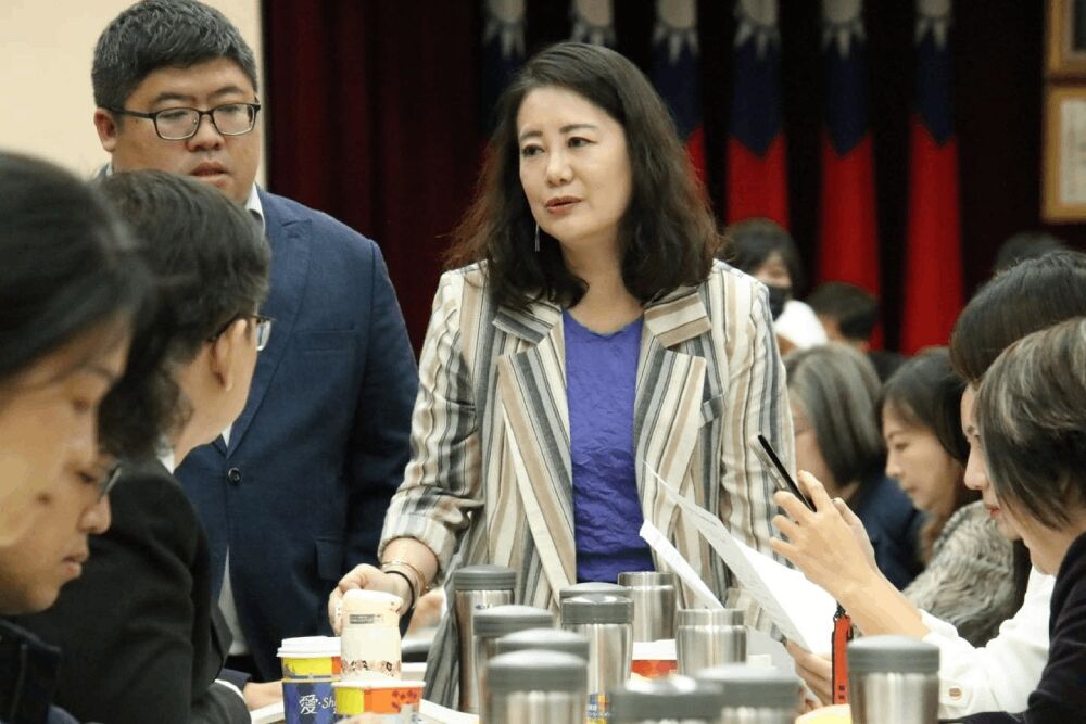 質疑韓國瑜角色立場 吳思瑤批《選罷法》突襲列朝野協商 228 照片來源:吳思瑤臉書