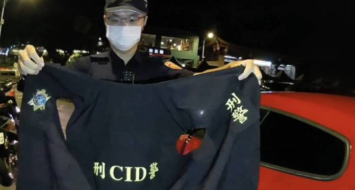 深夜停車場扮刑警拿玩具槍引恐慌 男子下場GG了 56 530175