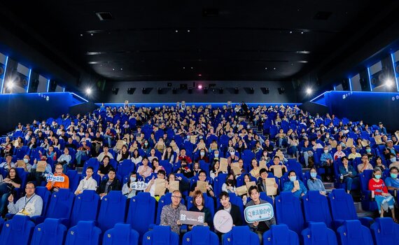 神級卡司入圍金馬獎5大獎項! 《餘燼》台中取景11/15全台上映