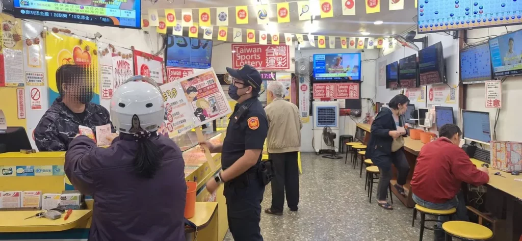樹林分局識詐宣講團隊結合民間各界力量,展開「百工百業」宣導模式共同推廣反詐知識