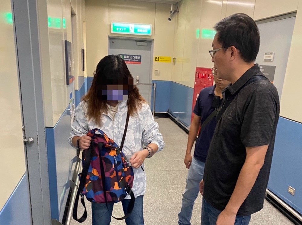 假國中學長簽證卡關求金援 58歲婦被騙310萬元警逮車手 223 cnews204241113a07