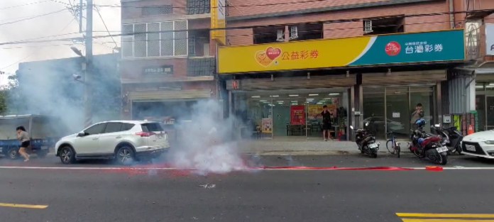 桃園觀音開出2.79億頭彩 店家說客人都這麼做 72 vs241031 002
