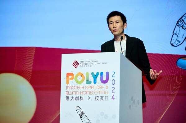 图:沈鹏分享创业经历 图:沈鹏分享创业经历