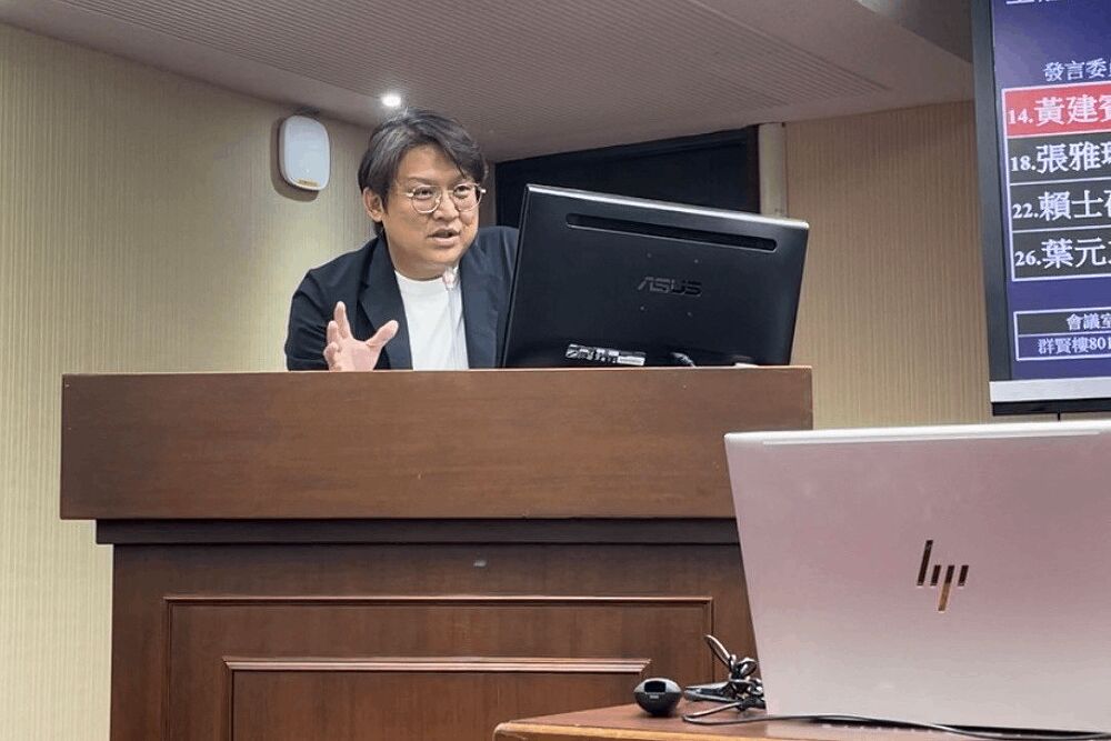黃建賓爭經費解決台東畜牧糞尿空汙 彭啓明:環境部全力支持 194 cnews174241114a07