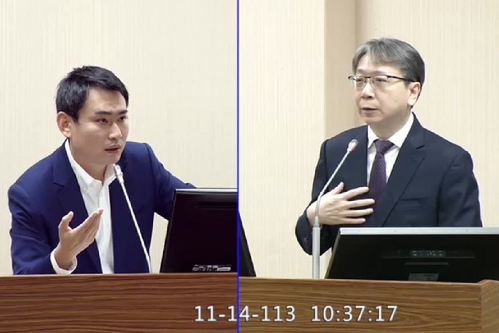 批接密層級混亂難監督 陳冠廷質疑蔡明彥:局長報告難道你1人寫? 206 批接密層級混亂難監督 陳冠廷質疑蔡明彥:局長報告難道你1人寫? 205