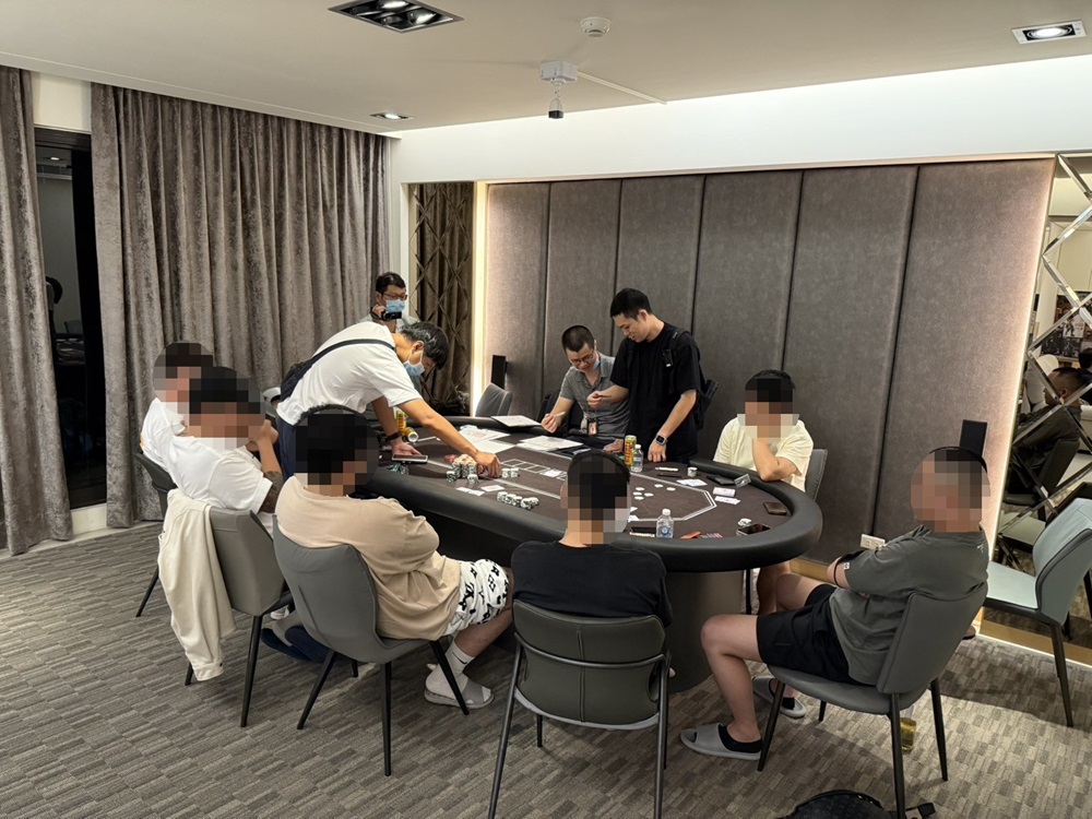 富二代涉豪宅開賭場 友善通報網助攻警突襲逮9人 231 cnews204241114a07