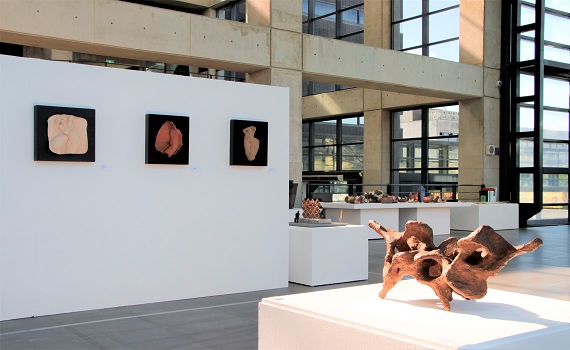 陶博館「李亮一紀念展」展出48組經典作品　感懷臺灣陶藝重要推手