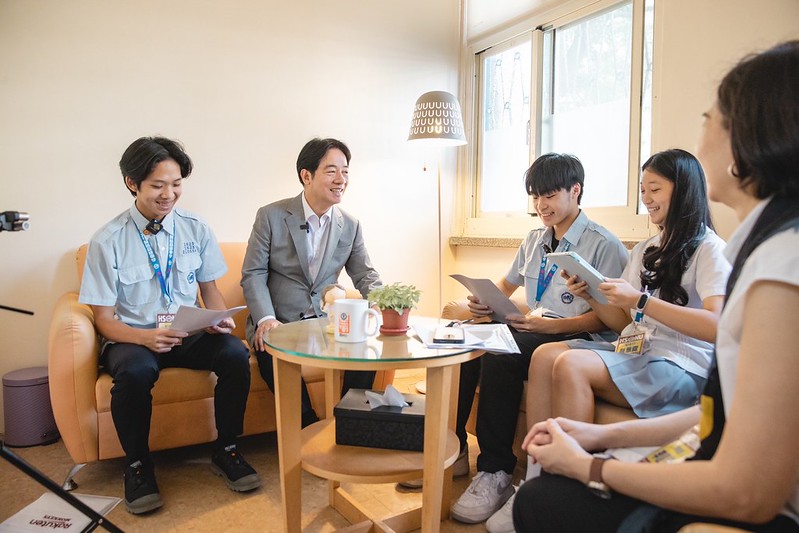 賴清德視察師大附中 「身心調適假」有助學生紓解壓力 218 賴清德視察師大附中 「身心調適假」有助學生紓解壓力 217
