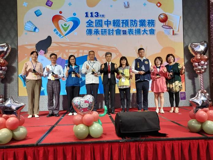 教育部表揚中輟預防業務績優機關 桃警少年隊獲肯定 68 S 91873541