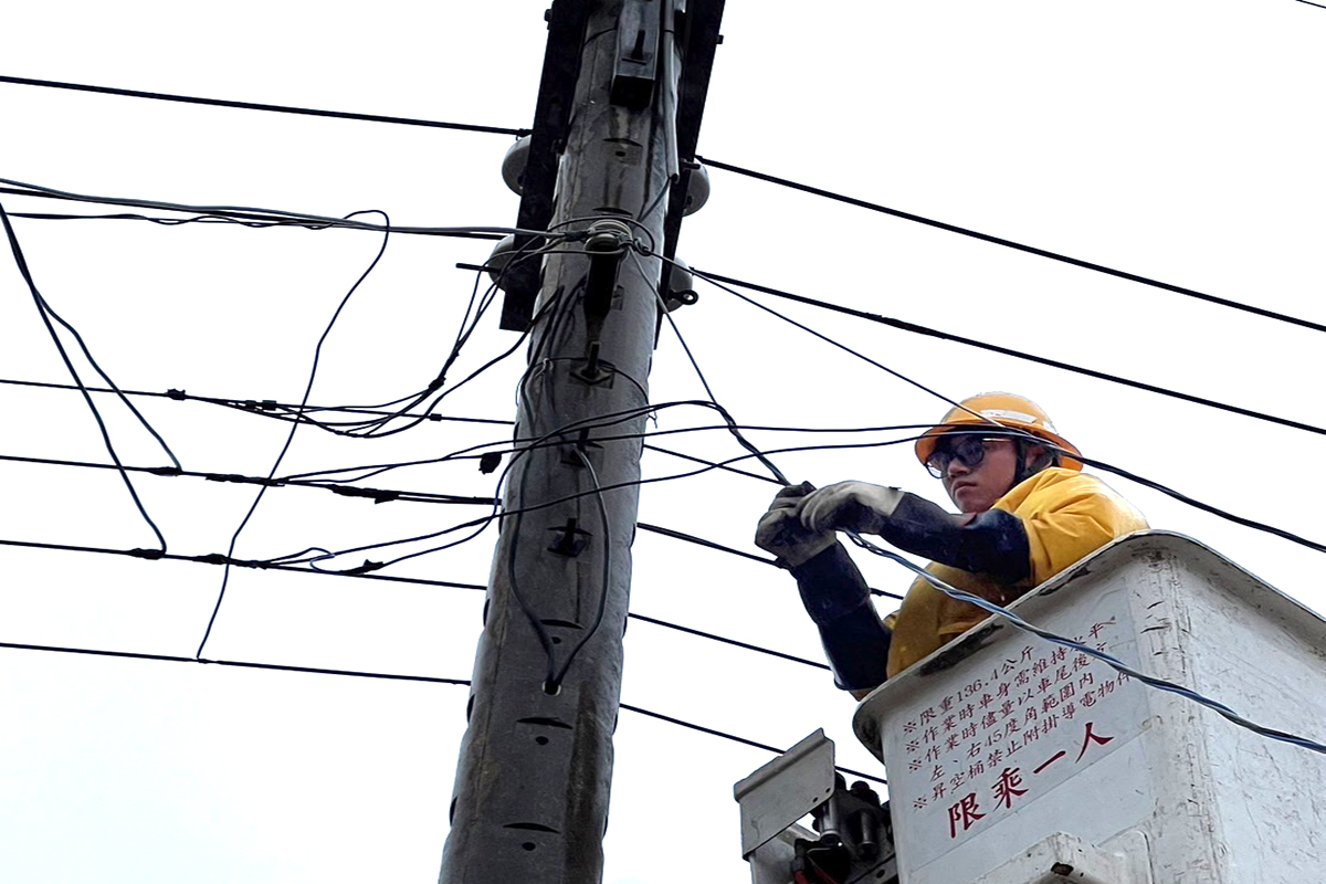 天兔颱風造成屏東66戶停電 經搶修已全數復電