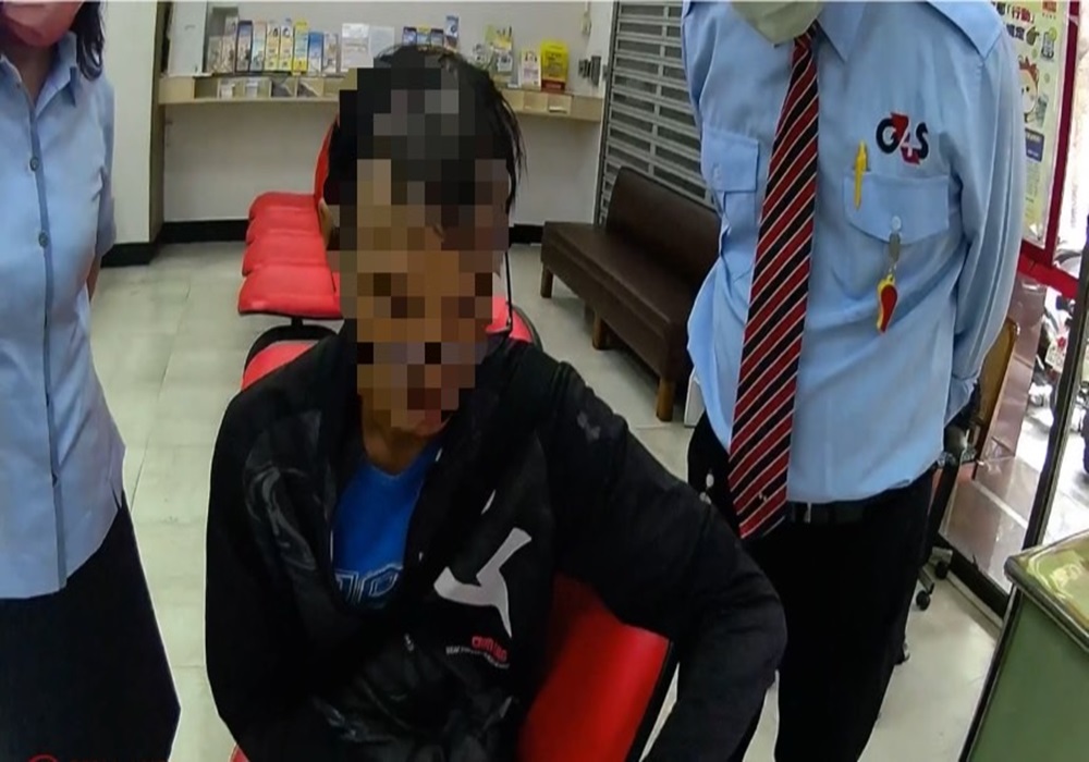 網路求職真好騙 47歲男寄出3張金融卡差點淪人頭 217 248241117a01