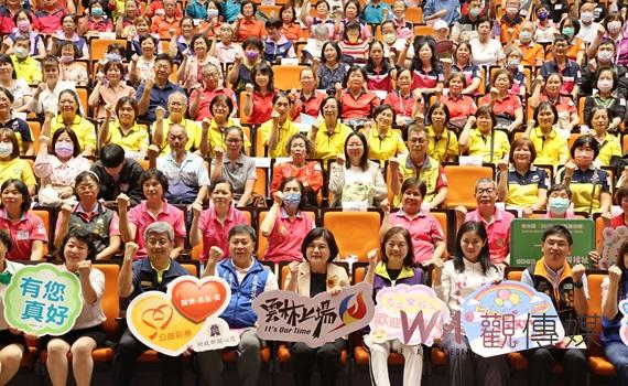 （有影片）／國際志工日表揚563位志工　高齡88歲志工成雲林典範