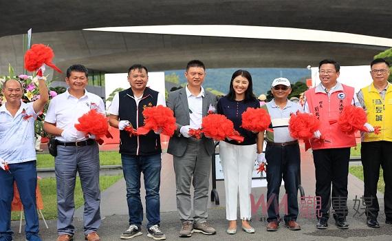 2024樹石創作盆栽展開幕 許縣長出席剪綵