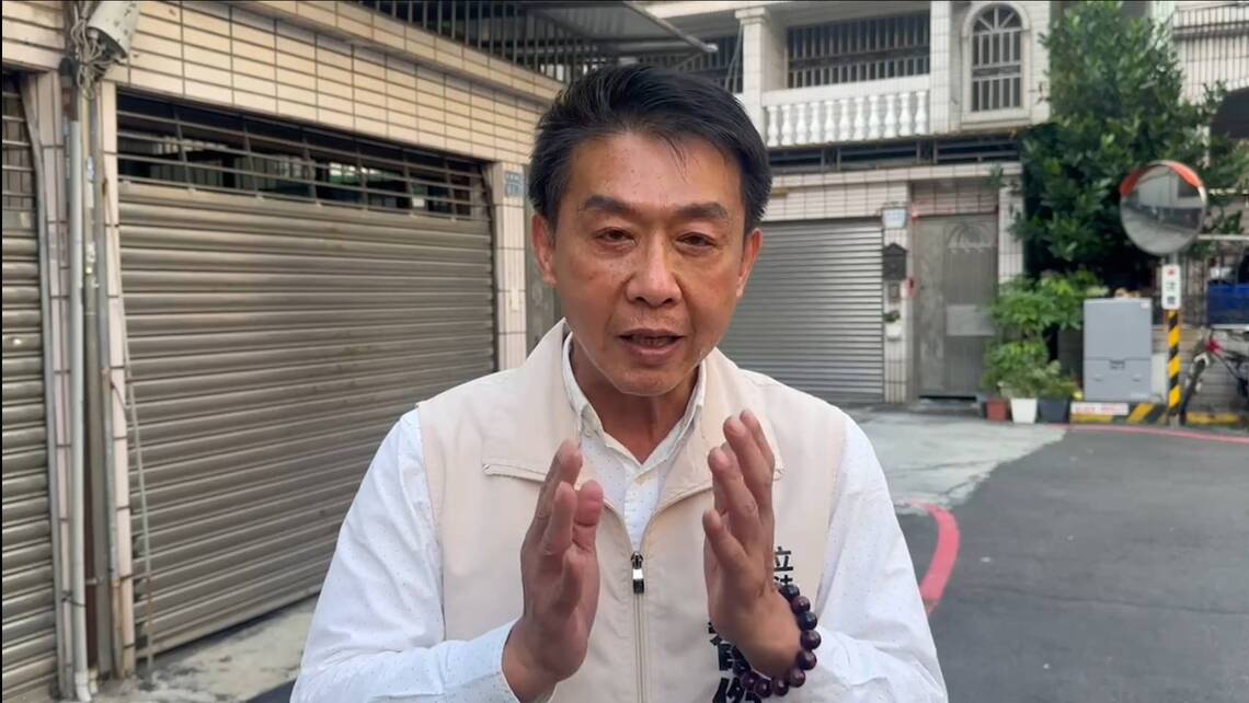 漾新聞|基進黨網路民調許智傑領先原因之一是會跳「16蹲」 許稱：「政治離不開人性」