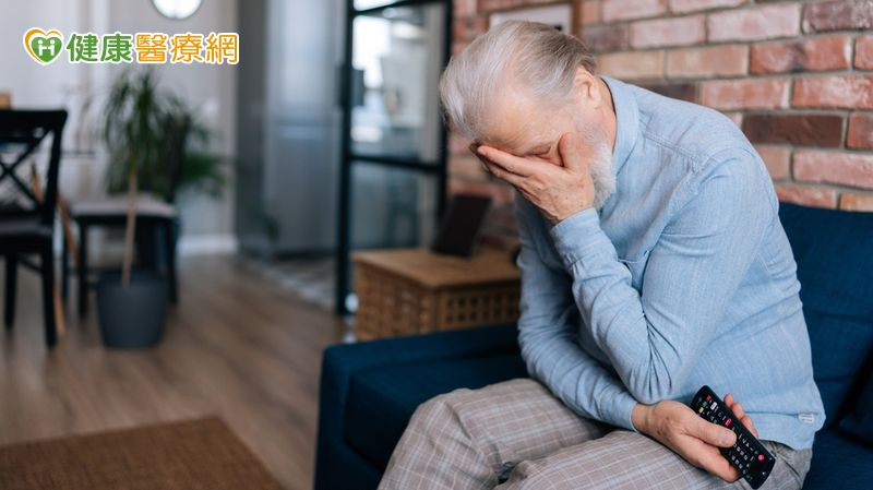 能言善道男變沉默哥 以為腦中風其實是腦瘤