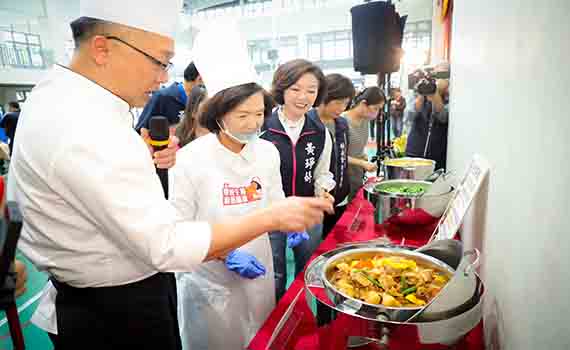 提升學校午餐品質 宜縣舉辦「校廚研習」精進廚藝