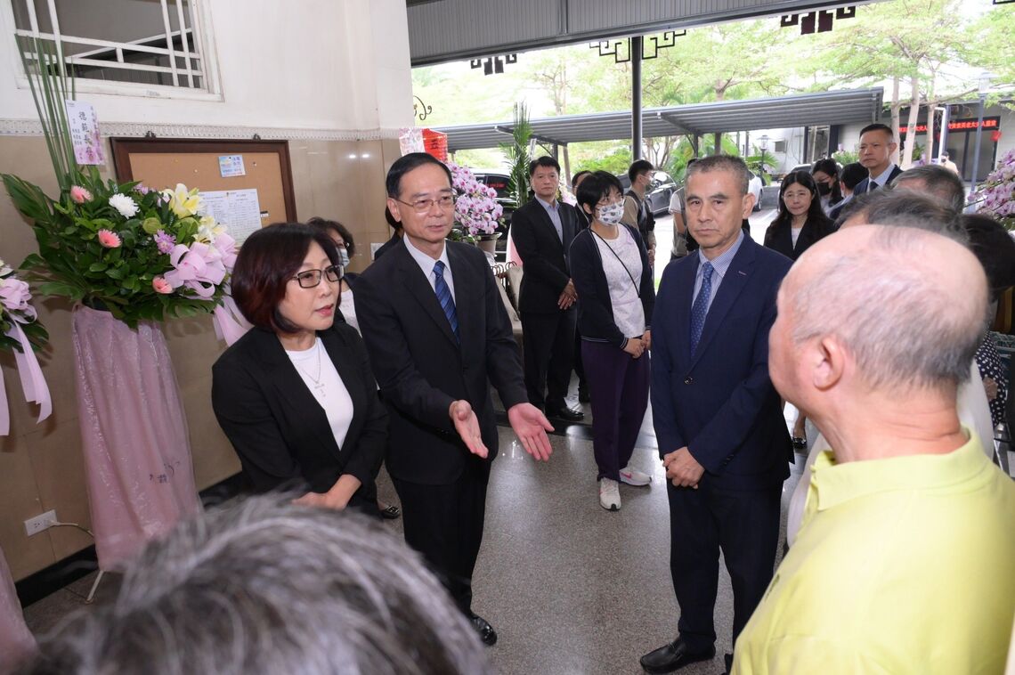 漾新聞|前議長吳鐘靈辭世 正副議長率議會一級主管前往悼念