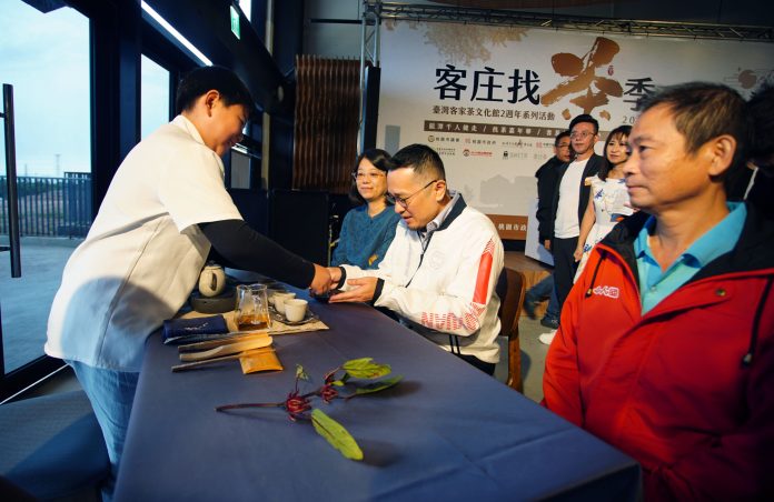 「2024客庄找茶文化季」登場 四大活動四重好康體驗客庄茶新風情 85 小小侍茶師 scaled