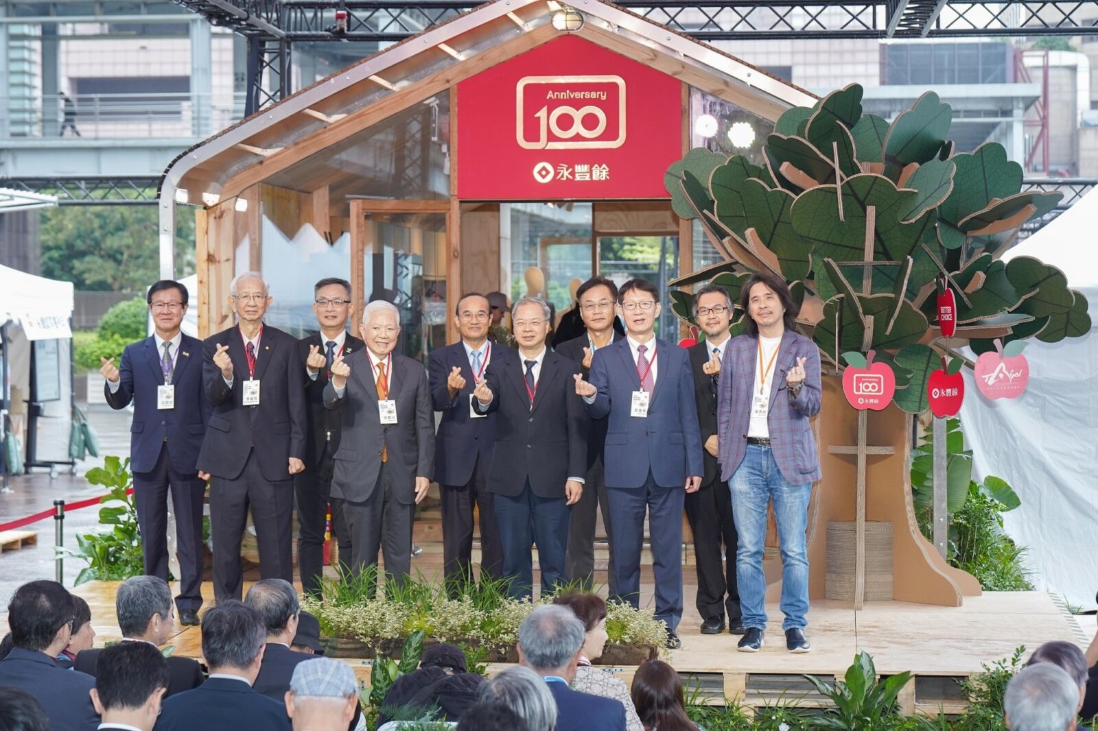 【有影】紙業先鋒到綠色典範 永豐餘百年慶100項永續創新打造全循環未來 261 CNEWS195241120a01