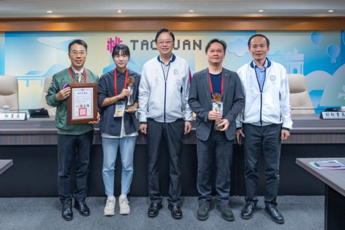 桃園陽明高中致力推動全民國防教育 獲國防部頒獎肯定 84 20241120151714023