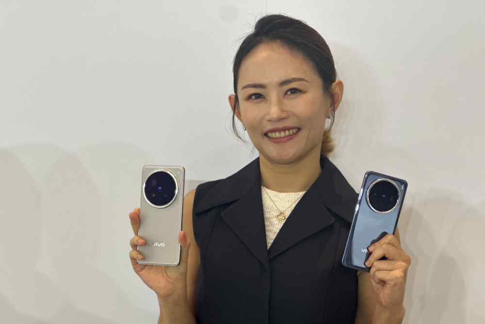 【有影】輕薄設計搭配蔡司影像科技 vivo台灣高層: X200系列挑戰高端市場 224 【有影】輕薄設計搭配蔡司影像科技 vivo台灣高層: X200系列挑戰高端市場 223