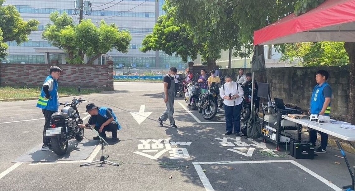 靜桃大聯盟 桃園市環保局、警察局與學校攜手合作 籲請青少年使用合法認證管