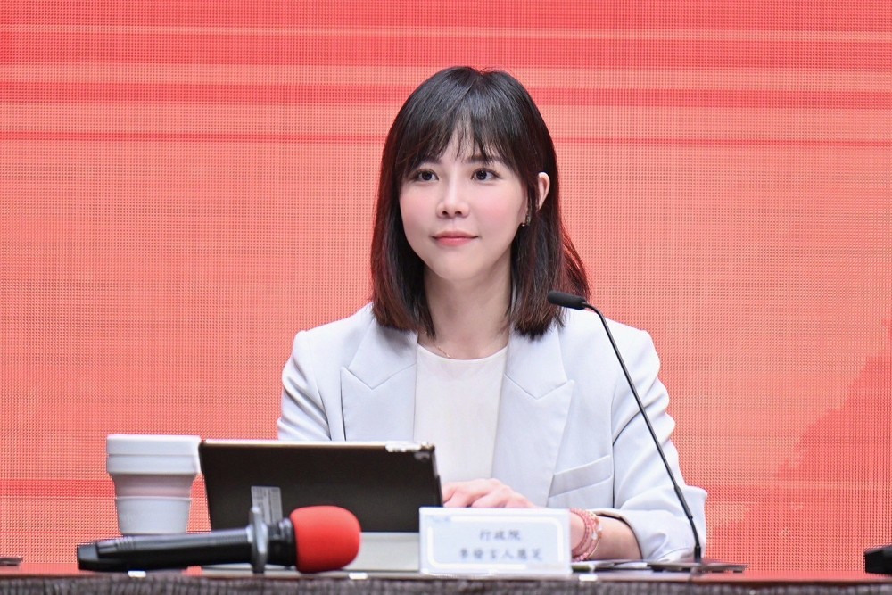 何佩珊請辭獲准 李慧芝:將由次長陳明仁暫代職務 244 何佩珊請辭獲准 李慧芝:將由次長陳明仁暫代職務 243