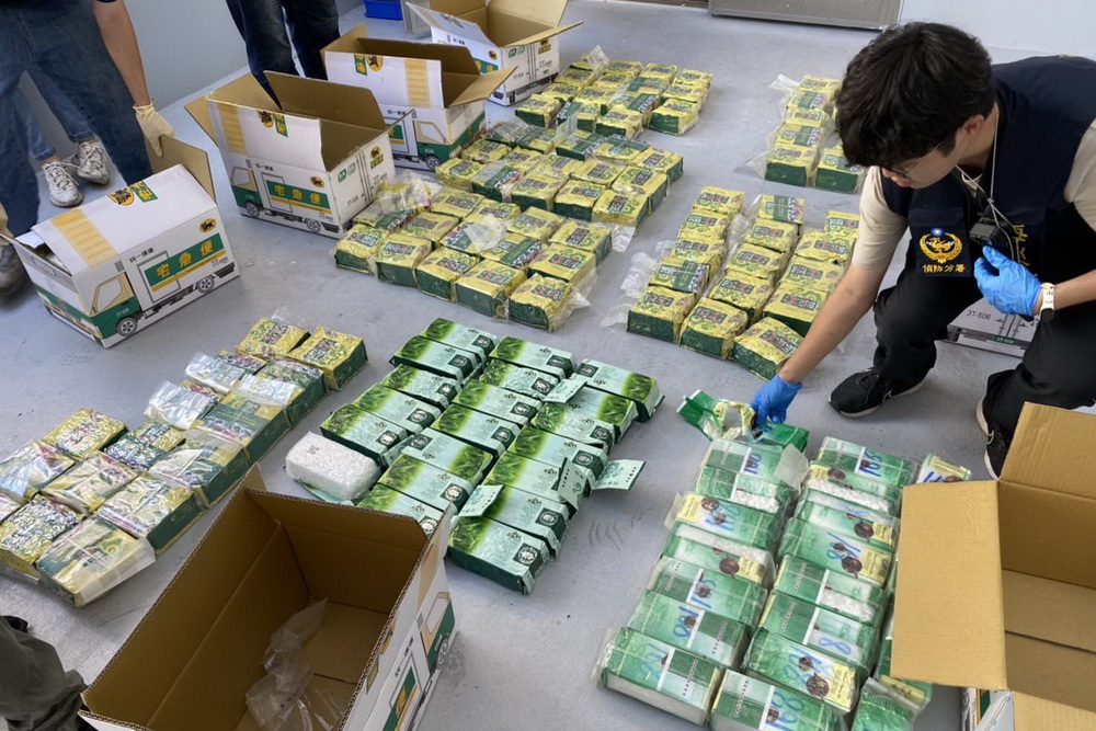 手搖飲料店暗藏毒品逾400公斤 雄檢起訴求重刑 224 手搖飲料店暗藏毒品逾400公斤 雄檢起訴求重刑 223