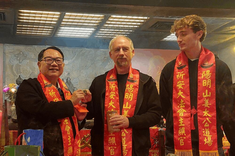 比特幣教父Adam Back訪姜太公道場 點七星燈為台祈福 242 照片來源:陽明山姜太公道場提供