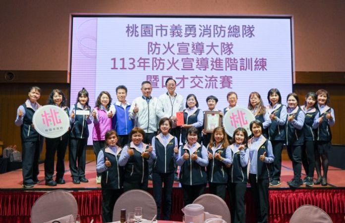 張善政出席義消進階訓練 表揚防火宣導大隊貢獻與成效 78 20241123160440970