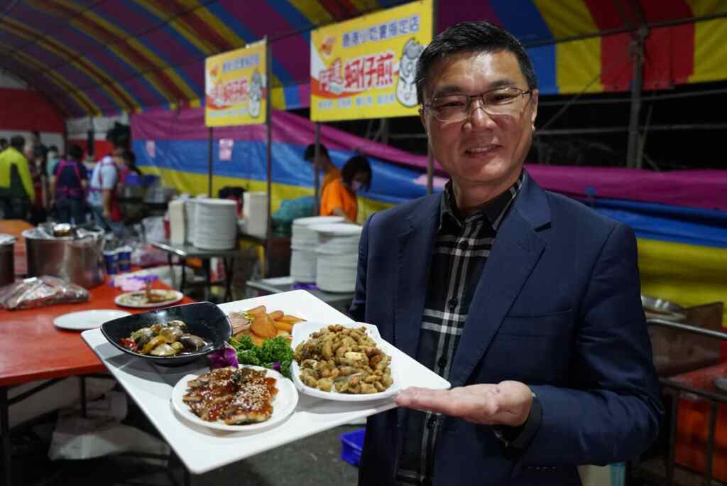 ▲鹿港鎮長許志宏表示，鹿港不僅是匯集美食、文化、工藝與古蹟的富庶小鎮，透過「鹿港四季紅」系列活動傳承在地文化，推動觀光與地方特色，展現鹿港的無窮魅力。（記者林明佑翻攝）
